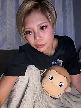 Snapshot of BADBITCHISAKI chatting on 02.01.26 BADBITCHISAKI online show from 02.01.26