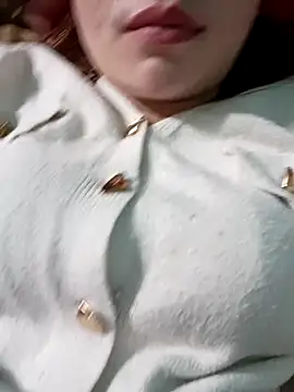 Snapshot of lylinhjim chatting on 01.18.26 lylinhjim online show from 01.18.26