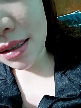 Snapshot of lylinhjim chatting on 02.08.26 lylinhjim online show from 02.08.26