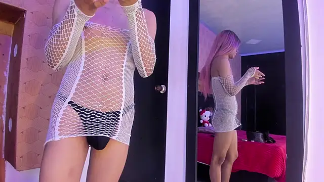 Snapshot of Samantha_Blaze1 chatting on 04.12.26 Samantha Blaze1 online show from 04.12.26