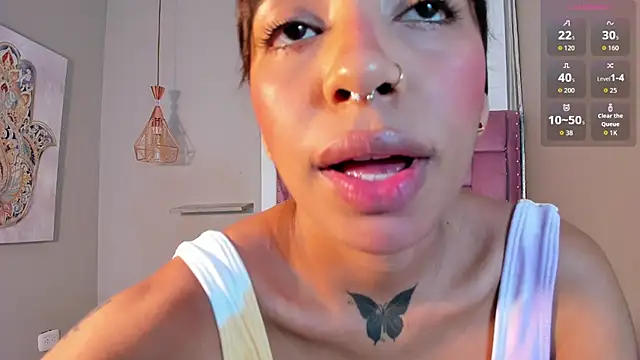 Scarlet Vixen  online show from 03.24.26