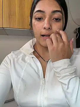  tina 9 online show from 04.17.26