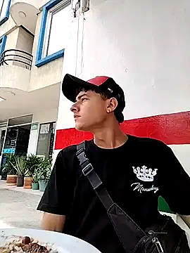 attractive-sexx online show from 04.04.26