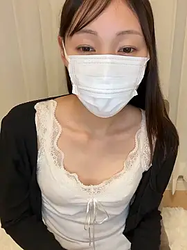 Snapshot of Miwa__15 chatting on 03.28.26 Miwa 15 online show from 03.28.26