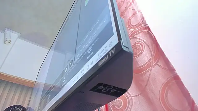 lovely  kiss   online show from 05.23.26