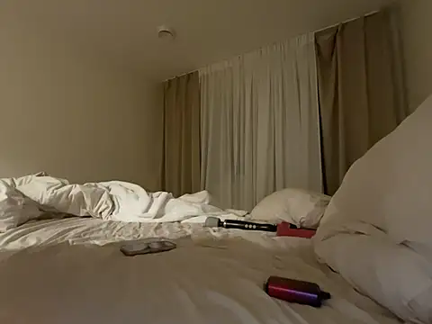 TitiTinyThai online show from 04.16.26