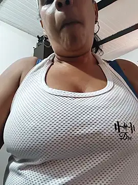 Zeyllyjhonson online show from 06.08.26