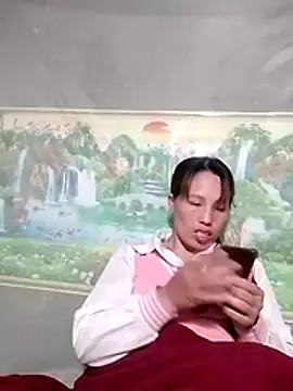 Gummiesu online show from 05.08.26