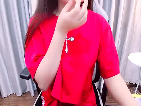 Snapshot of Nara2xx chatting on 04.15.26 Nara2xx online show from 04.15.26