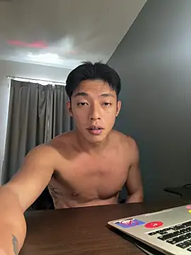 Yooo17 online show from 03.07.26