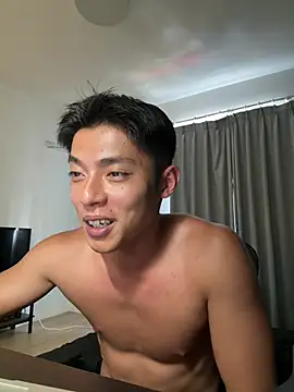 Yooo17 online show from 04.10.26