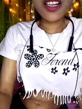 Snapshot of Maliha_Chowdhury chatting on 04.18.26 Maliha Chowdhury online show from 04.18.26