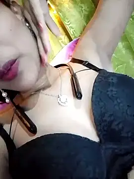 Snapshot of Maliha_Chowdhury chatting on 04.18.26 Maliha Chowdhury online show from 04.18.26