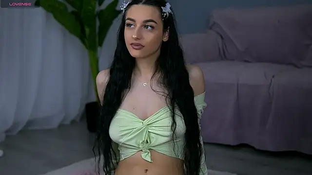 Snapshot of ElaraVixen chatting on 02.19.26 ElaraVixen online show from 02.19.26