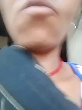 Snapshot of Juli_rathore chatting on 06.17.26 Juli rathore online show from 06.17.26