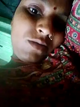 Snapshot of Juli_rathore chatting on 06.27.26 Juli rathore online show from 06.27.26