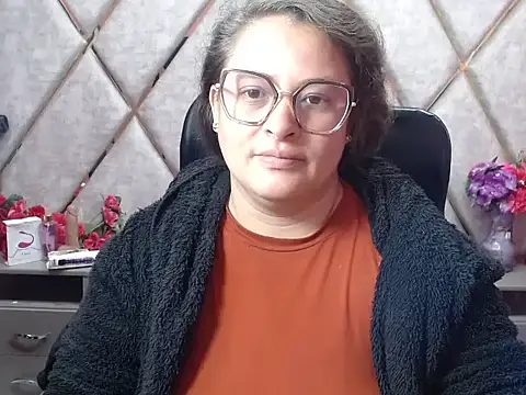 Sarah Boobs  online show from 02.20.26