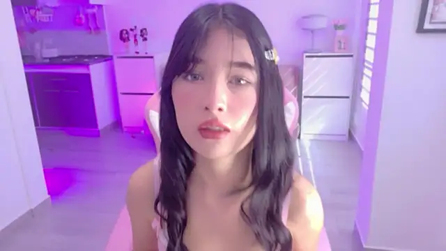 Blush Marie online show from 04.09.26