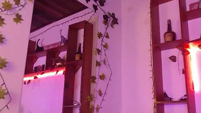 eliana meaw online show from 04.21.26