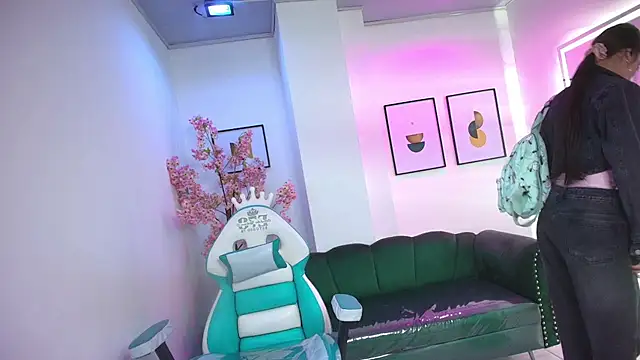 Snapshot of Zoe_swan chatting on 02.10.26 Zoe swan online show from 02.10.26