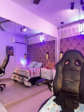 Auri   online show from 05.22.26