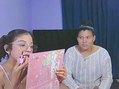 Helena-Paola online show from 02.10.26