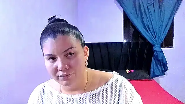 Helena-Paola online show from 03.15.26