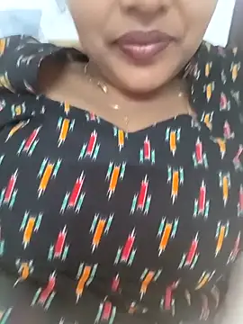 Hot-Tinaa online show from 03.18.26