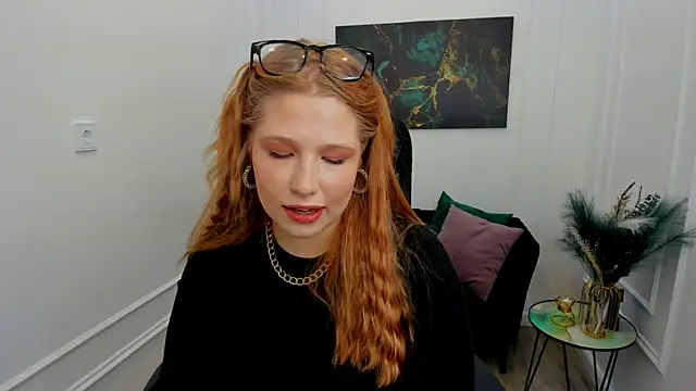 Snapshot of SweetDaylight chatting on 05.03.26 SweetDaylight online show from 05.03.26