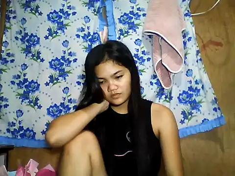 PinaySkinnyJust18 online show from 06.02.26