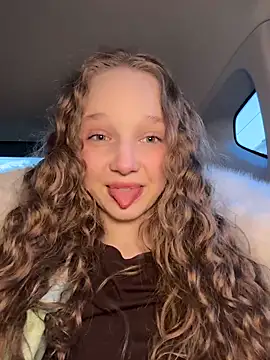 outside rosy online show from 03.06.26