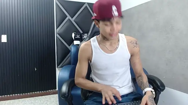 Dogan Renzo0 online show from 02.04.26