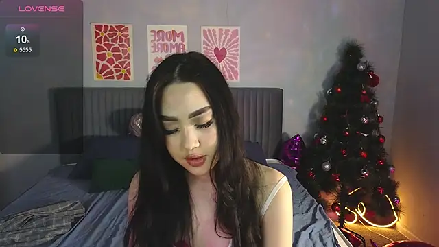 NaomiKim  online show from 02.11.26