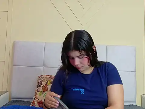 SalomeEvanz online show from 03.06.26