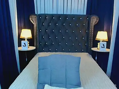 Snapshot of Maureen_Hilton chatting on 02.01.26 Maureen Hilton online show from 02.01.26