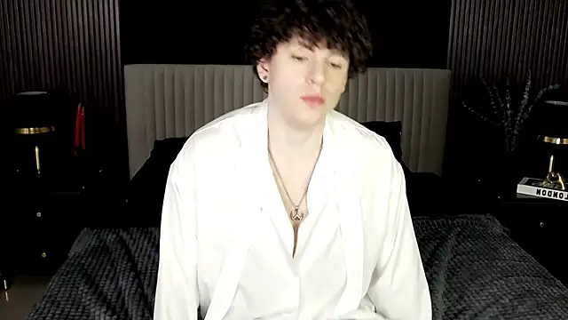 Snapshot of TylerGibson chatting on 02.27.26 TylerGibson online show from 02.27.26