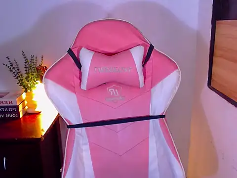 SeducingMonica online show from 02.17.26