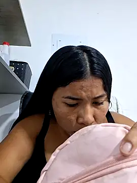 Snapshot of Sweet-Dirty-Storm chatting on 02.10.26 Sweet-Dirty-Storm online show from 02.10.26