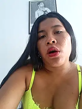 Snapshot of Sweet-Dirty-Storm chatting on 02.10.26 Sweet-Dirty-Storm online show from 02.10.26