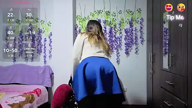 xxxMilexxx online show from 04.15.26