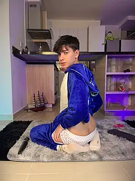 Naim TheKing online show from 04.14.26