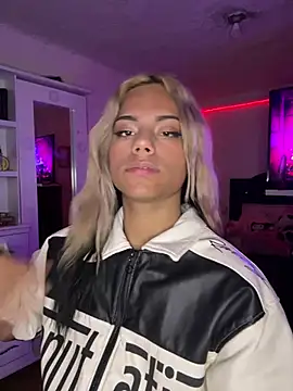 Snapshot of andyy_x chatting on 02.20.26 andyy x online show from 02.20.26