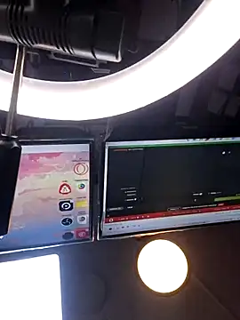 Dany Moon  online show from 04.03.26