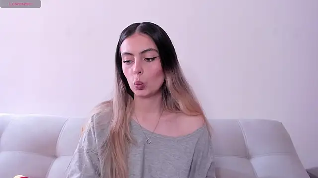 Fernanda aaaa online show from 06.26.26