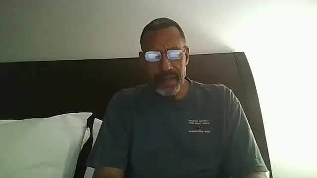 swimmer2496 online show from 03.22.26