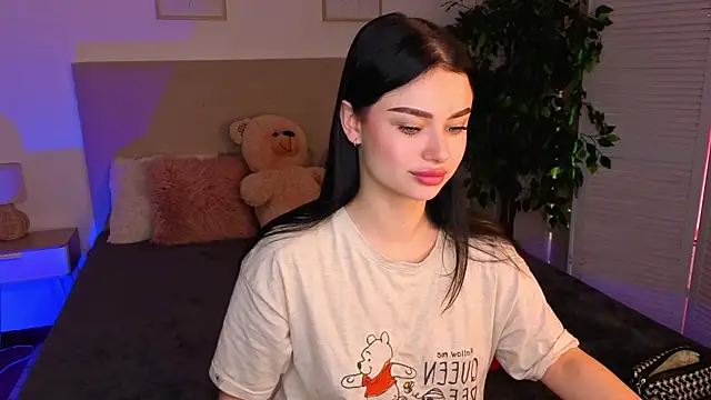 Silena sky online show from 04.13.26