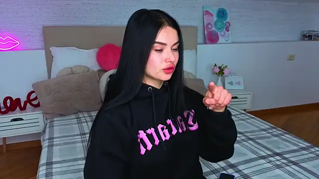 Silena sky online show from 04.19.26