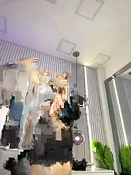 JuliaColemann online show from 03.30.26