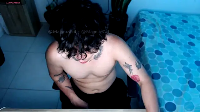 Magnuz Col online show from 04.14.26