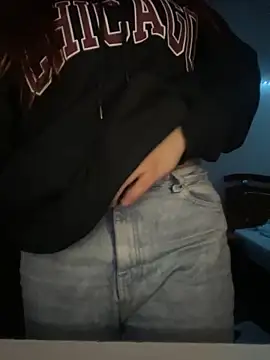 Snapshot of Vixroy7 chatting on 02.22.26 Vixroy7 online show from 02.22.26